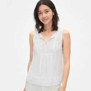 GAP Sleeveless eyelet embroidered lace bib-front crinkle fabric V-Neck